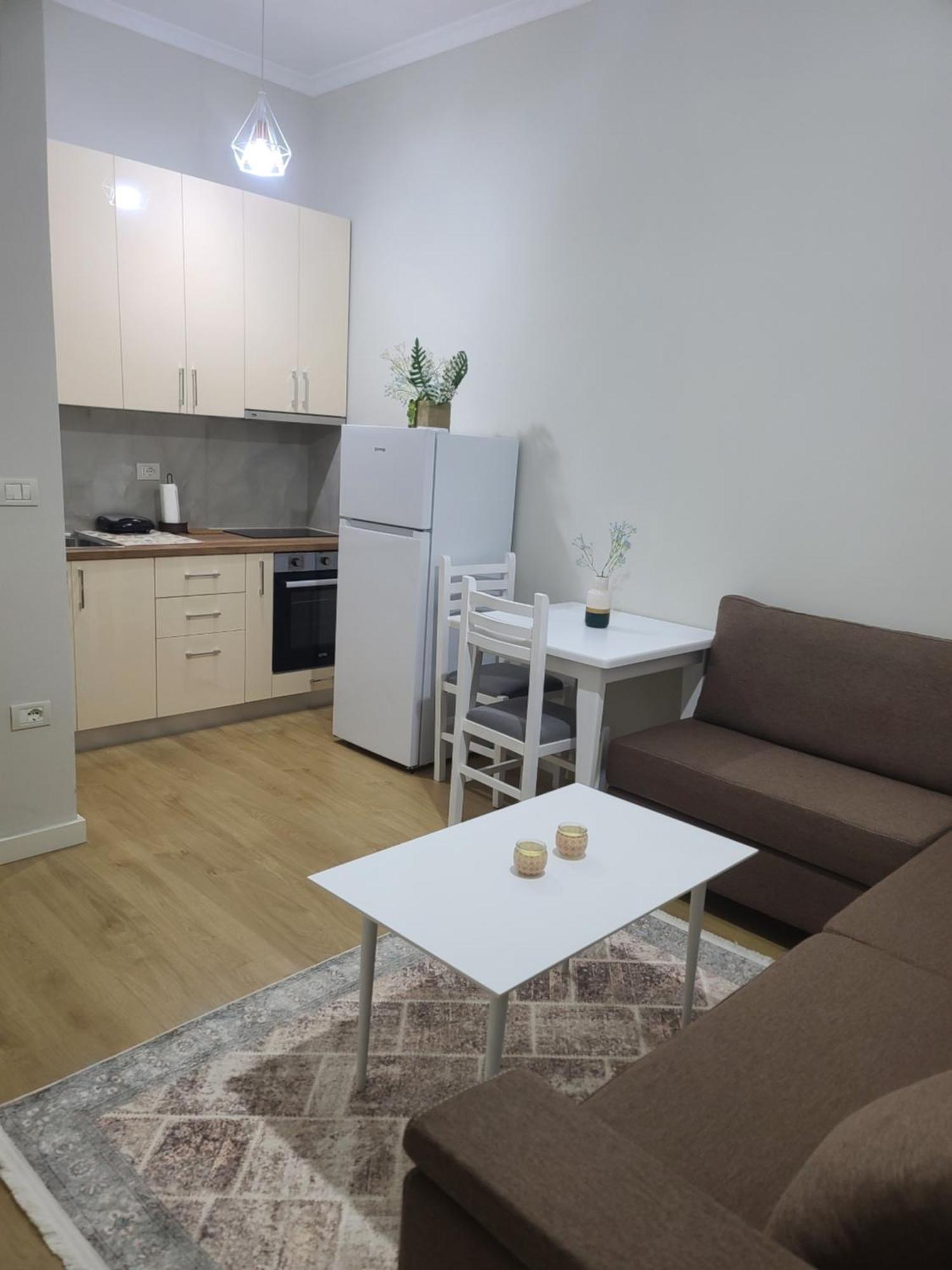 Home Inn Apartaments Tirana Zewnętrze zdjęcie