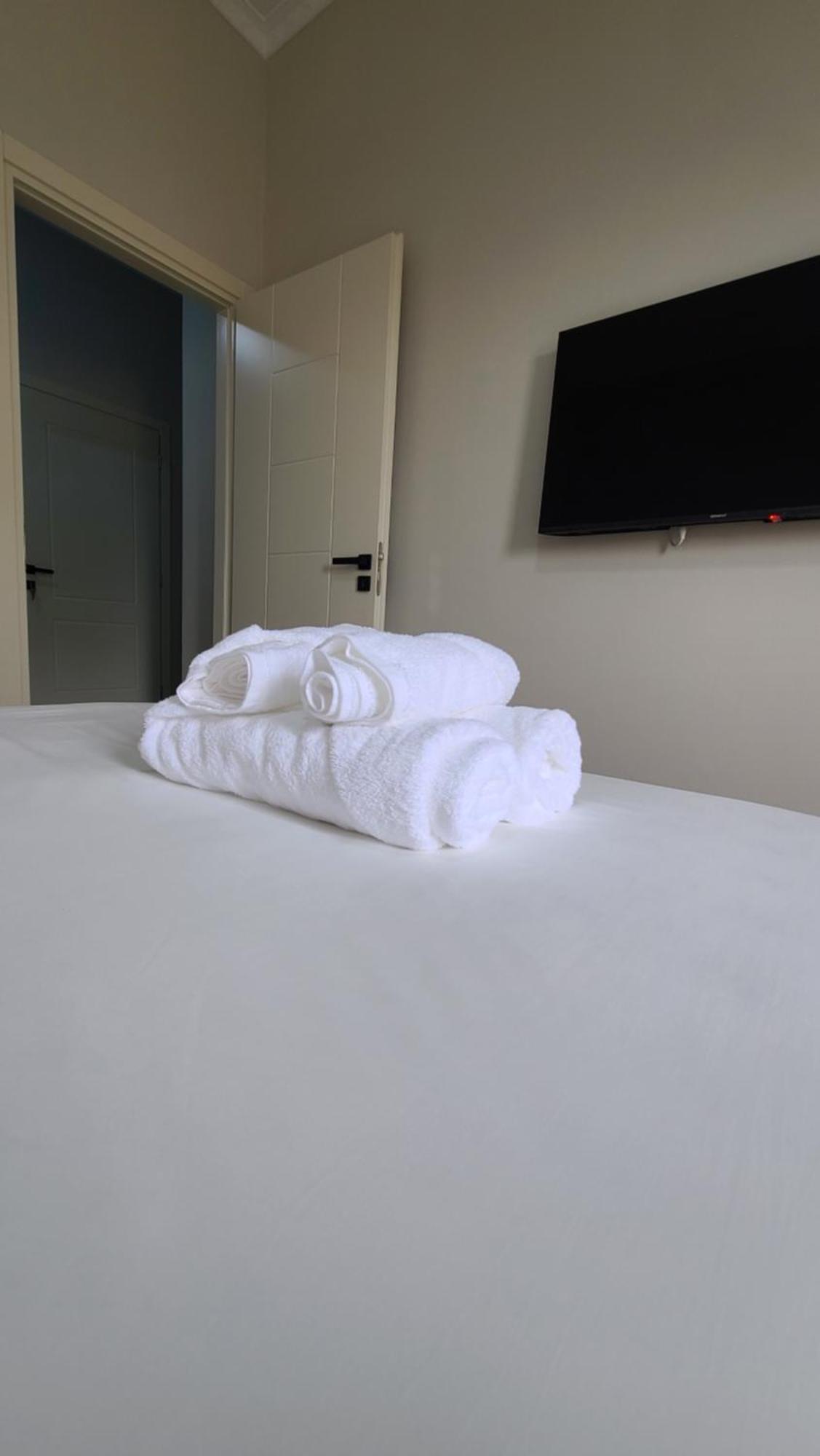Home Inn Apartaments Tirana Zewnętrze zdjęcie