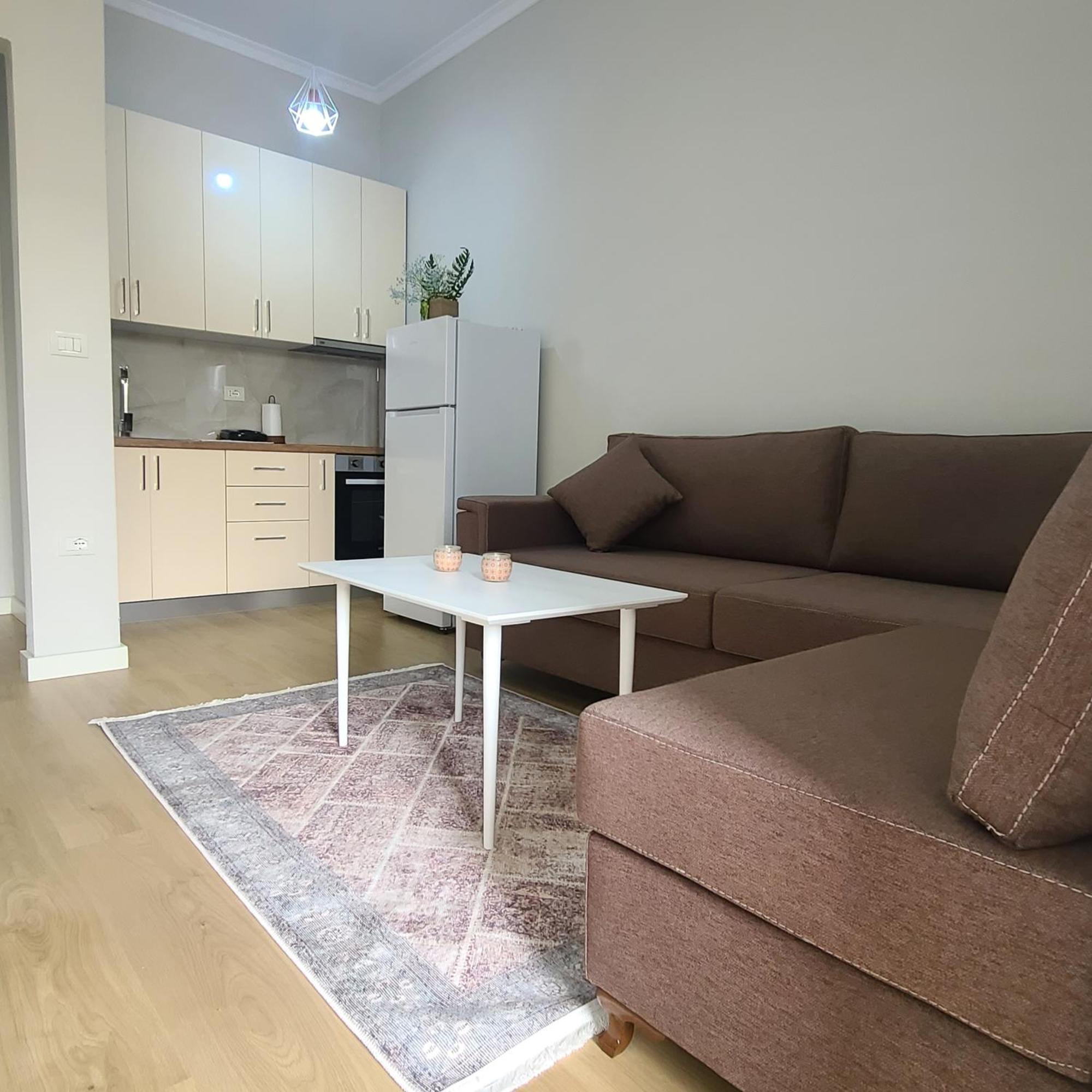 Home Inn Apartaments Tirana Zewnętrze zdjęcie