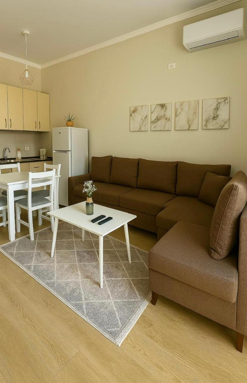 Home Inn Apartaments Tirana Zewnętrze zdjęcie